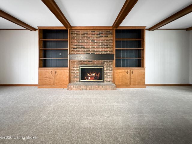 6710 Tallwood Ct, Prospect, KY 40059