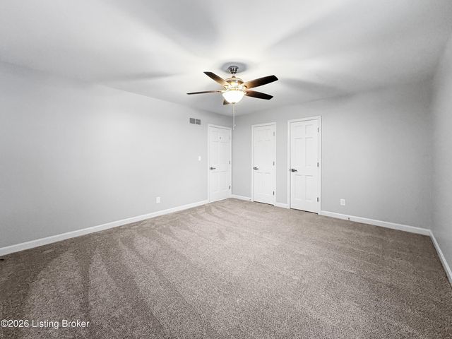 6710 Tallwood Ct, Prospect, KY 40059