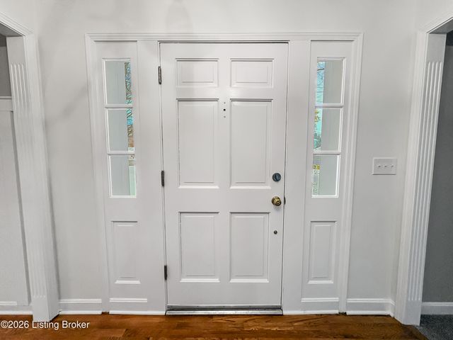 6710 Tallwood Ct, Prospect, KY 40059