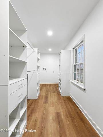 6710 Tallwood Ct, Prospect, KY 40059