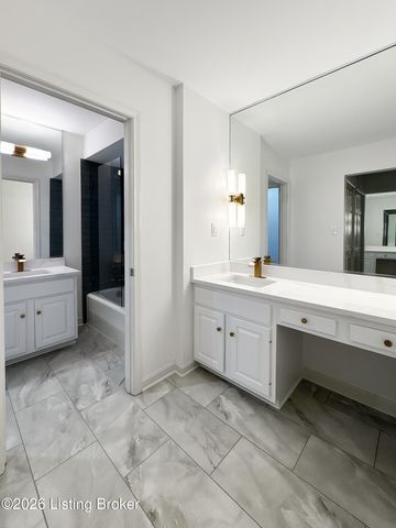 6710 Tallwood Ct, Prospect, KY 40059