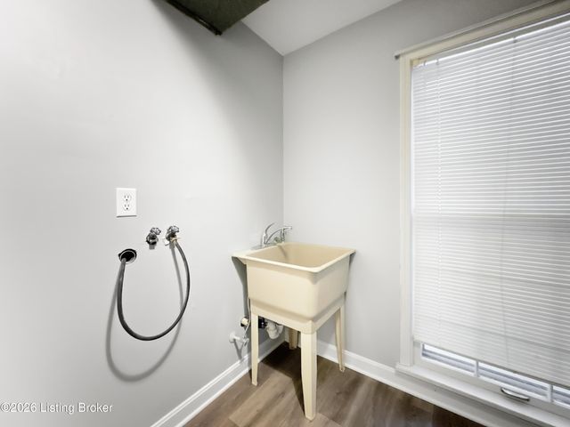 6710 Tallwood Ct, Prospect, KY 40059