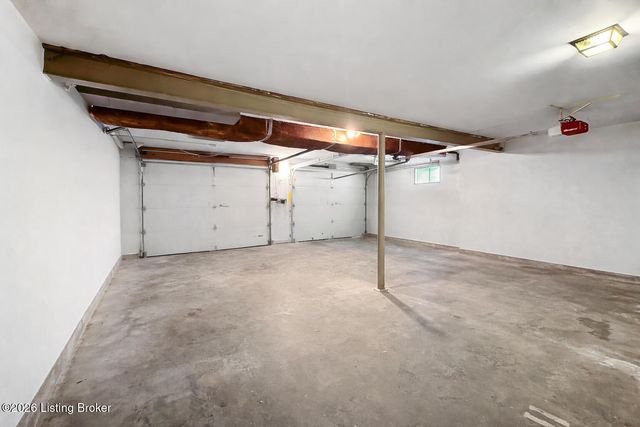 6710 Tallwood Ct, Prospect, KY 40059