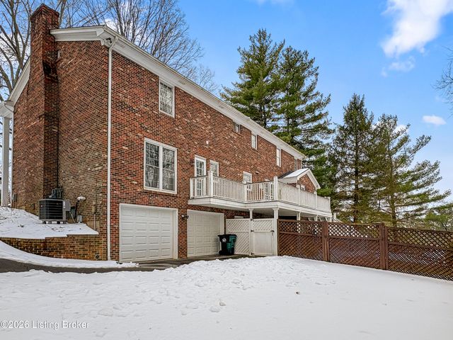 6710 Tallwood Ct, Prospect, KY 40059