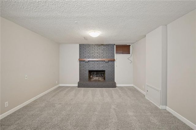7317 NW 77th Terrace, Kansas City, MO 64152