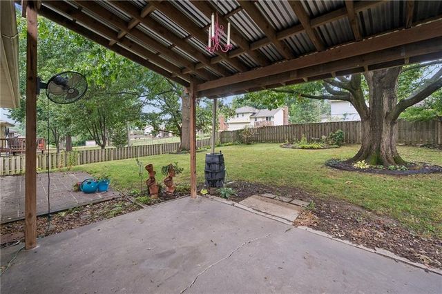 7317 NW 77th Terrace, Kansas City, MO 64152