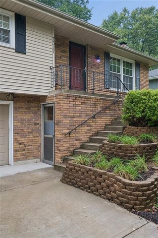 7317 NW 77th Terrace, Kansas City, MO 64152