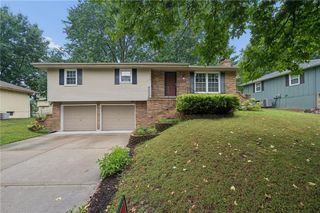 7317 NW 77th Terrace, Kansas City, MO 64152