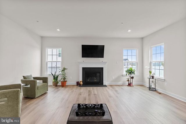 12105 EMPIRE LANE DR, Fort Washington, MD 20744