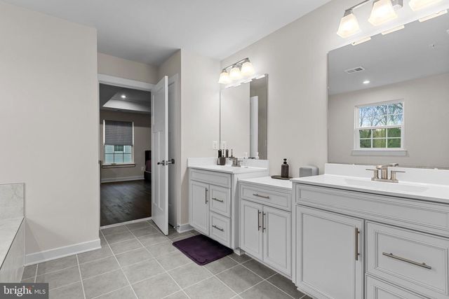 12105 EMPIRE LANE DR, Fort Washington, MD 20744