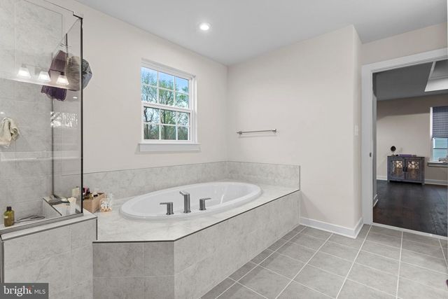 12105 EMPIRE LANE DR, Fort Washington, MD 20744