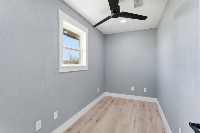 4842 Oak Grove Terrace, Van Buren, AR 72956