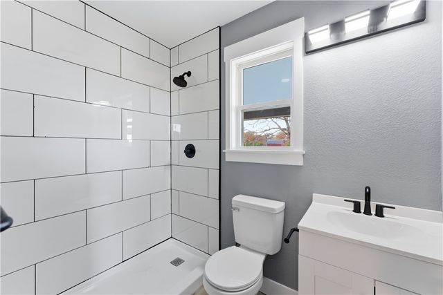 4842 Oak Grove Terrace, Van Buren, AR 72956