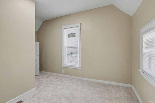 227 E 9Th Street, Mishawaka, IN 46544