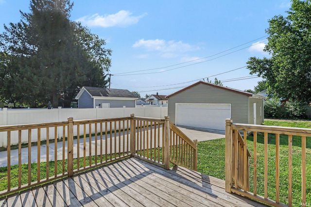 227 E 9Th Street, Mishawaka, IN 46544