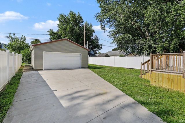 227 E 9Th Street, Mishawaka, IN 46544
