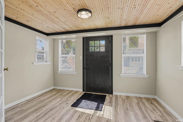 227 E 9Th Street, Mishawaka, IN 46544