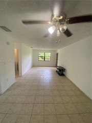 1415 NE 118th Terrace 1421, Miami, FL 33161