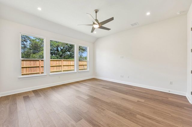 173 Comfort DR, Buda, TX 78610