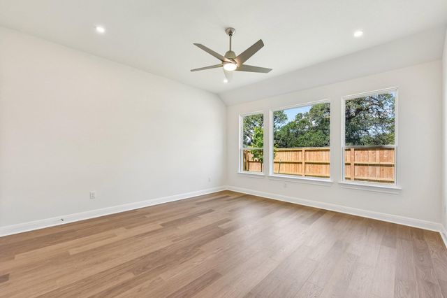 173 Comfort DR, Buda, TX 78610
