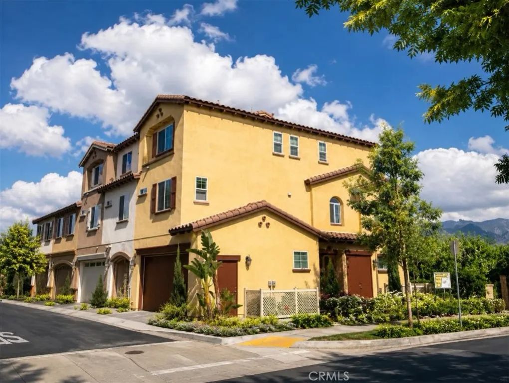 323 Edenfield Avenue, Azusa, CA 91702