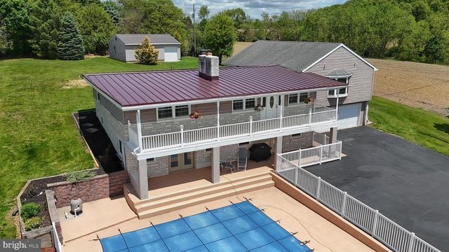 535 E KERCHER AVE, Lebanon, PA 17046