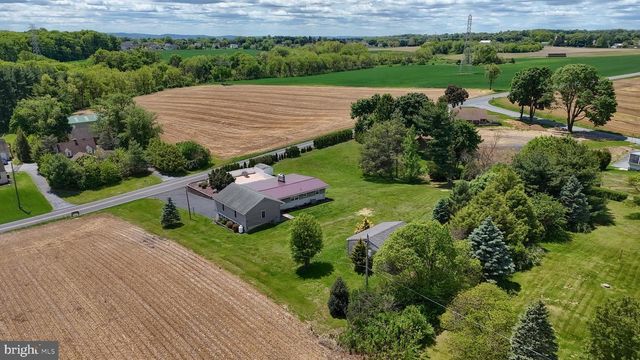 535 E KERCHER AVE, Lebanon, PA 17046