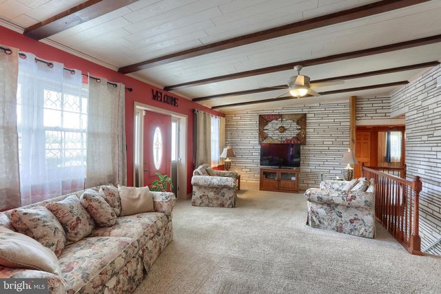 535 E KERCHER AVE, Lebanon, PA 17046