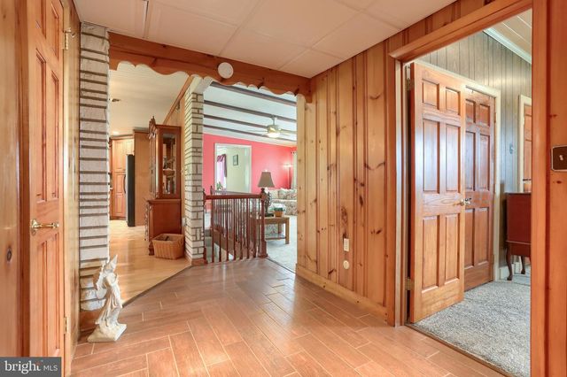 535 E KERCHER AVE, Lebanon, PA 17046