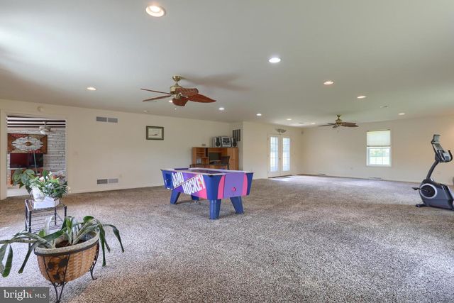 535 E KERCHER AVE, Lebanon, PA 17046