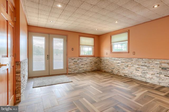 535 E KERCHER AVE, Lebanon, PA 17046