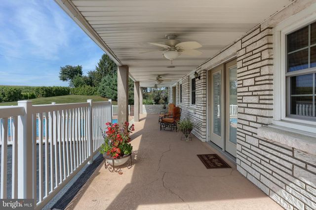 535 E KERCHER AVE, Lebanon, PA 17046