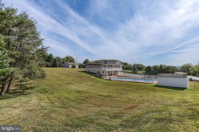 535 E KERCHER AVE, Lebanon, PA 17046