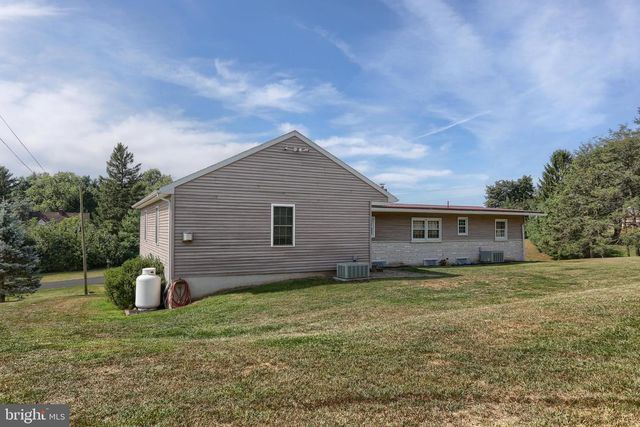 535 E KERCHER AVE, Lebanon, PA 17046