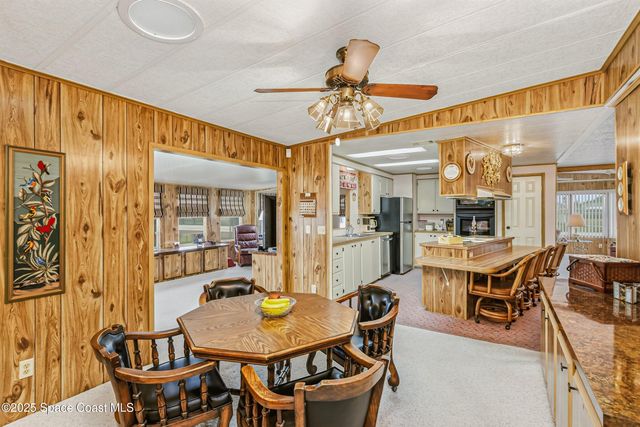 520 Lee Court, West Melbourne, FL 32904