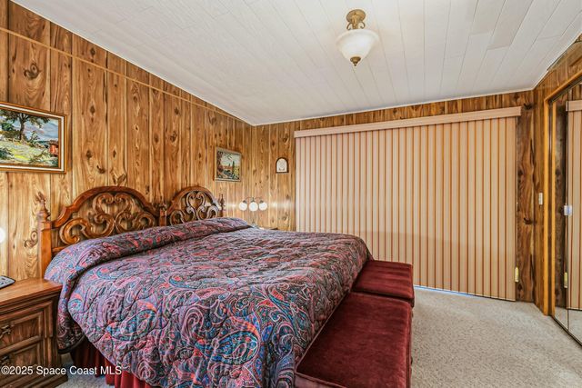 520 Lee Court, West Melbourne, FL 32904