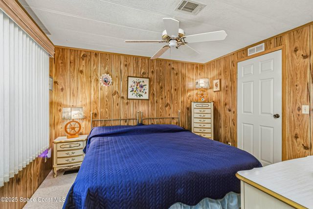 520 Lee Court, West Melbourne, FL 32904