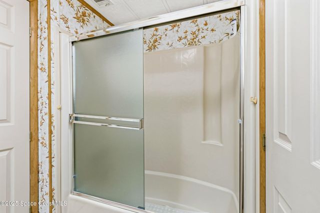 520 Lee Court, West Melbourne, FL 32904