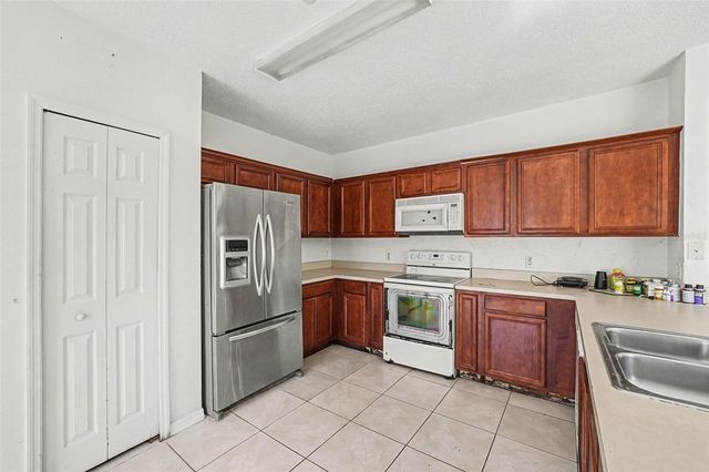 208 CIMARRON DRIVE, Kissimmee, FL 34759