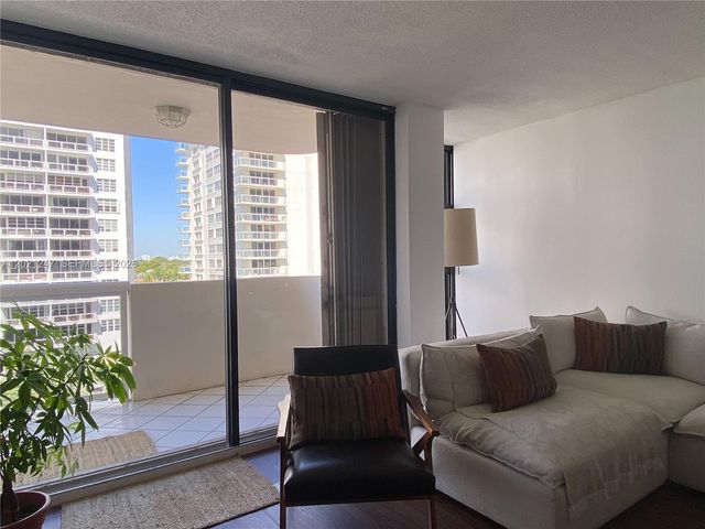 5757 Collins Ave 703, Miami Beach, FL 33140