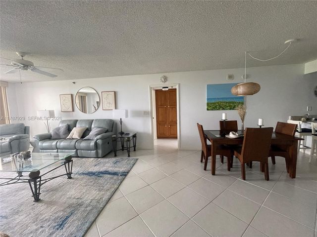 5047 N Highway A1a 1205, Hutchinson Island, FL 34949