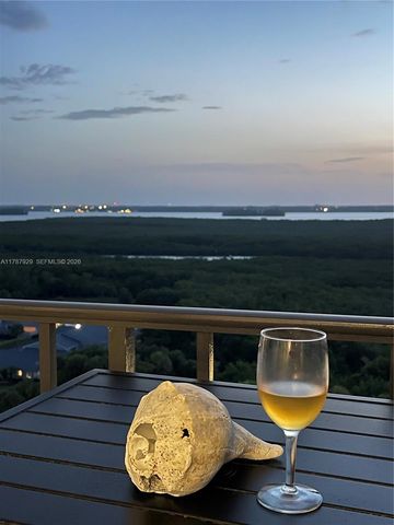 5047 N Highway A1a 1205, Hutchinson Island, FL 34949