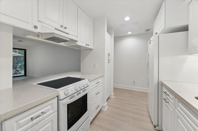 45 Patti Lynn Lane, Houston, TX 77024