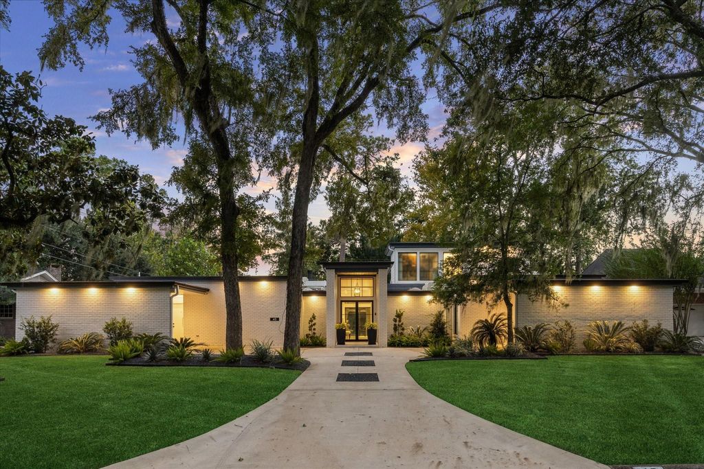 45 Patti Lynn Lane, Houston, TX 77024