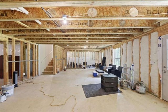 136 Ledgemont Way, Acworth, GA 30101