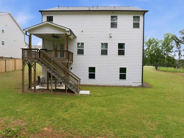 136 Ledgemont Way, Acworth, GA 30101