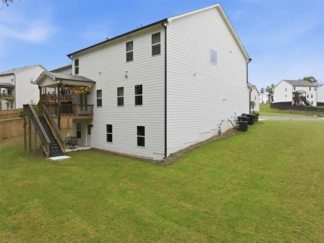 136 Ledgemont Way, Acworth, GA 30101