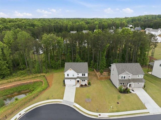 136 Ledgemont Way, Acworth, GA 30101