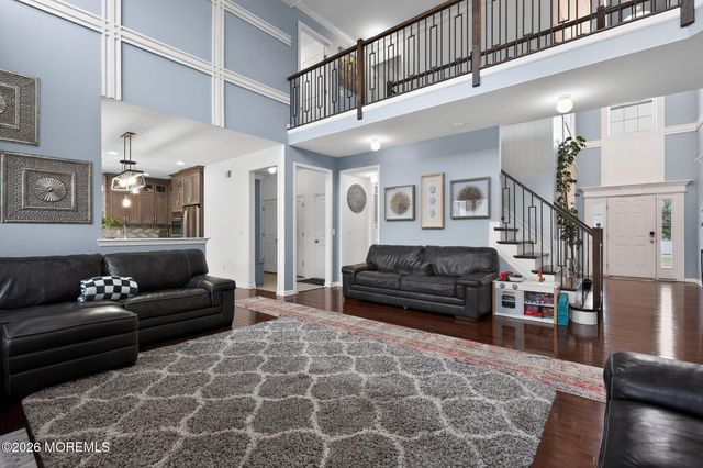 17 Prairie Lane, Bayville, NJ 08721