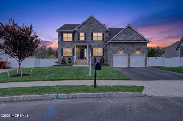 17 Prairie Lane, Bayville, NJ 08721
